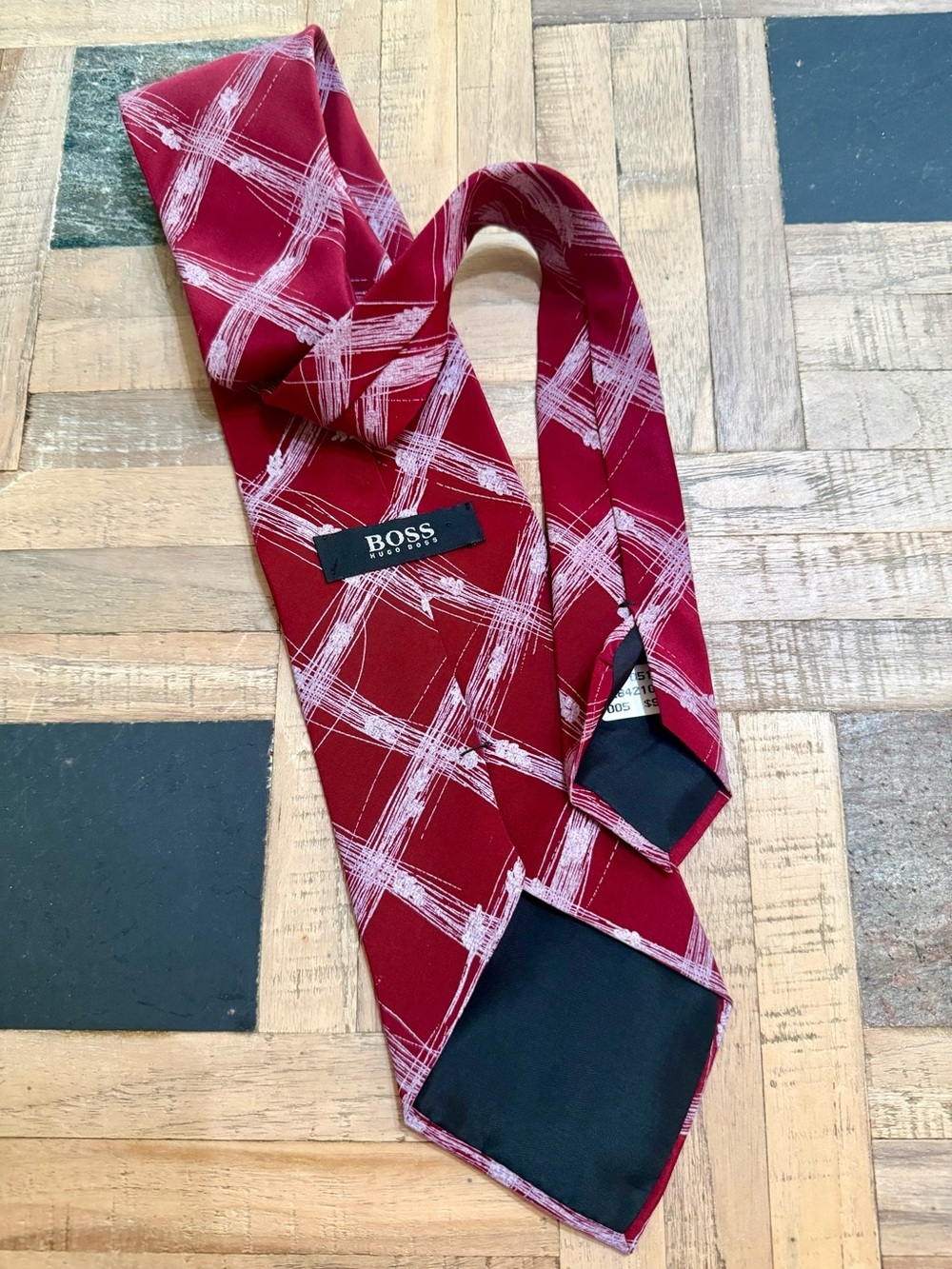 Vintage HUGO BOSS 100% Silk Tie – Abstract Red & White Cross-Hatch Grid